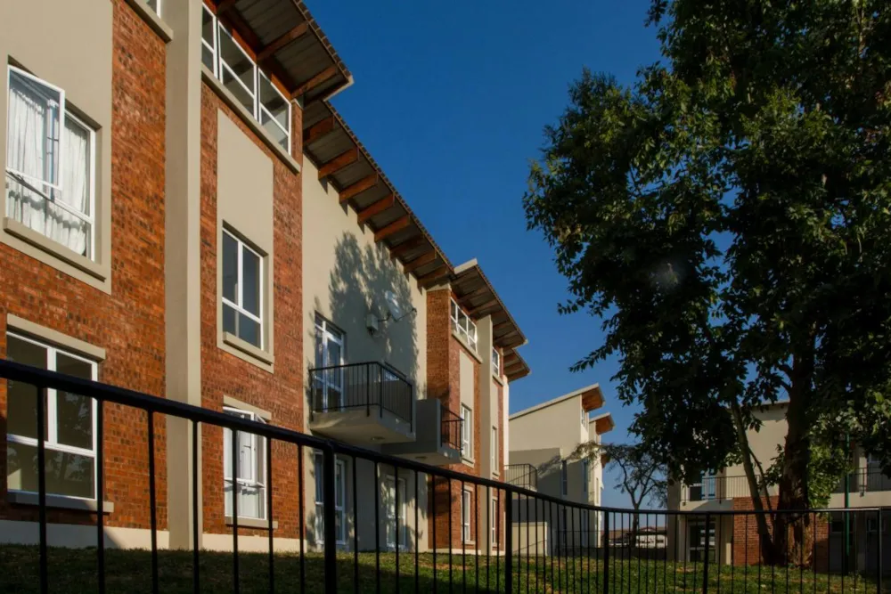 Double-storey apartment for sale in Nelspruit (Mbombela) - 1NS1694974 Double-storey apartment for sale in Nelspruit (Mbombela) - 1NS1694974