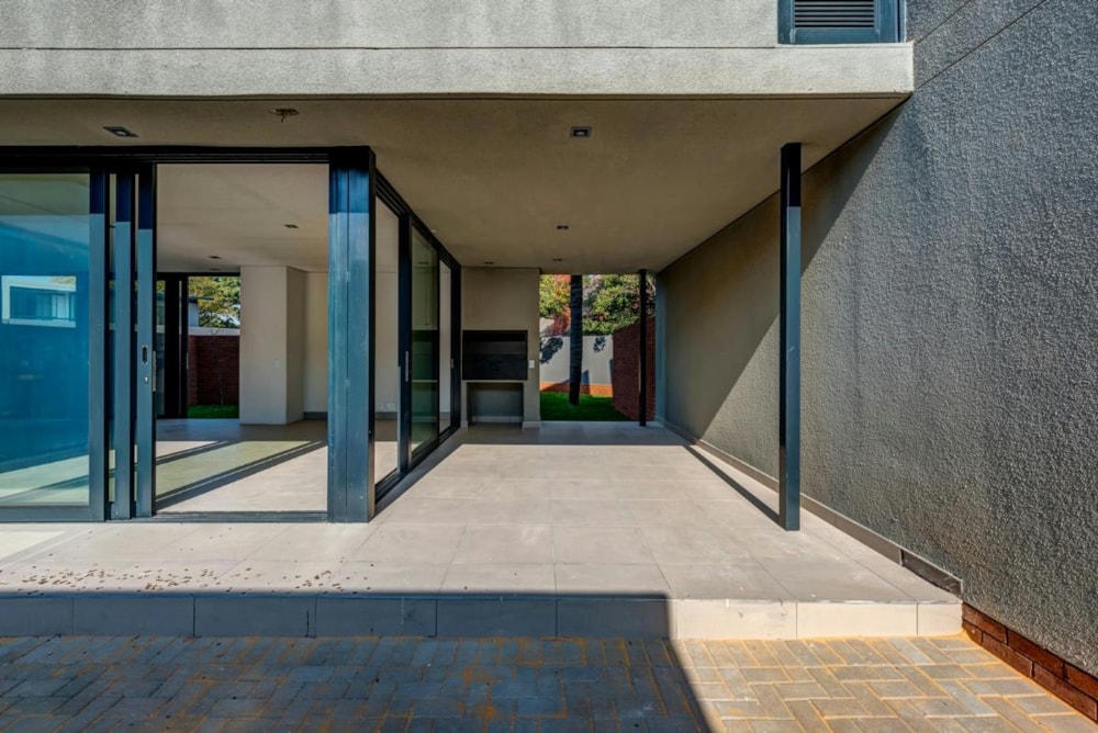 House to rent in Waterkloof Ridge - PTL1702075 House to rent in Waterkloof Ridge - PTL1702075