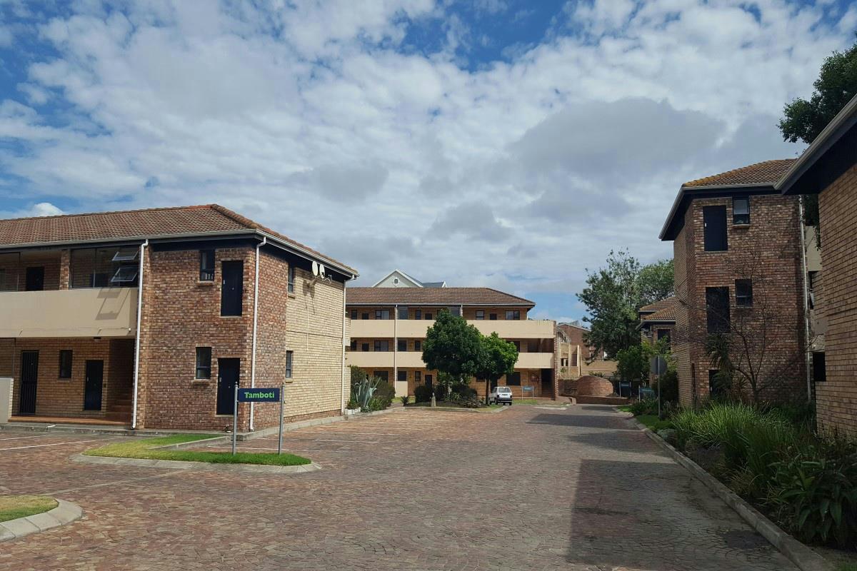 Apartment to rent in Grahamstown Central (Makhanda Central) - 1GC1748841