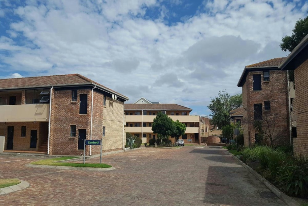Apartment to rent in Grahamstown Central (Makhanda Central) - 1GC1748841 Apartment to rent in Grahamstown Central (Makhanda Central) - 1GC1748841