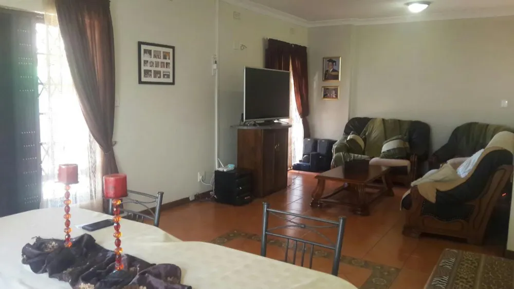 House for sale in Panorama, Empangeni - 1RI1355181 House for sale in Panorama, Empangeni - 1RI1355181