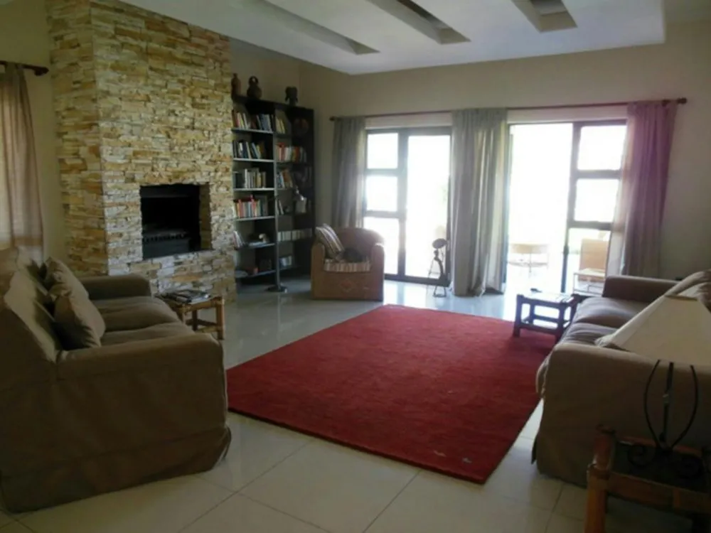 Double-storey house let in Kgale view, Botswana - 3BO1710543