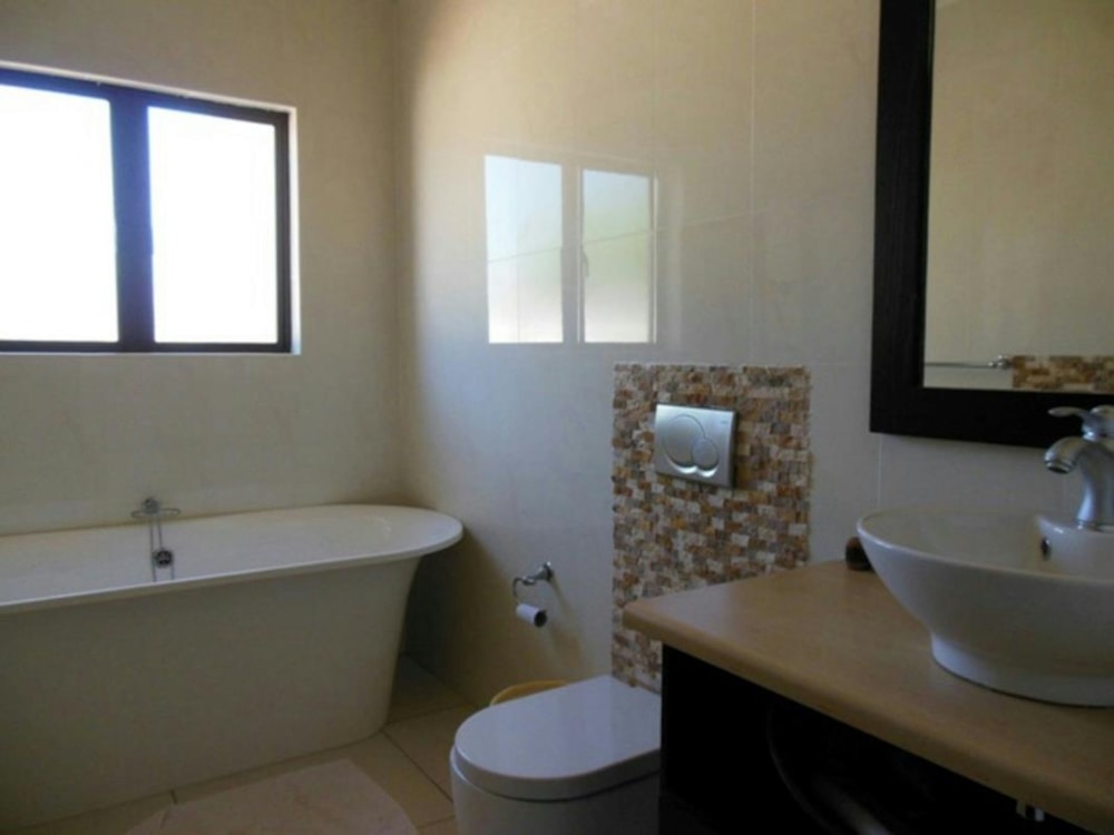 Double-storey house to rent in Kgale view, Botswana - 3BO1710543 Double-storey house to rent in Kgale view, Botswana - 3BO1710543