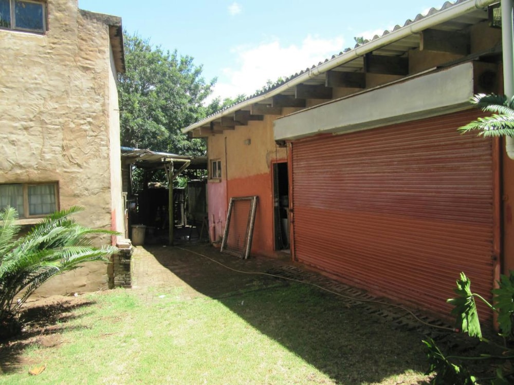 Double-storey house for sale in Bazley - 1si1567786