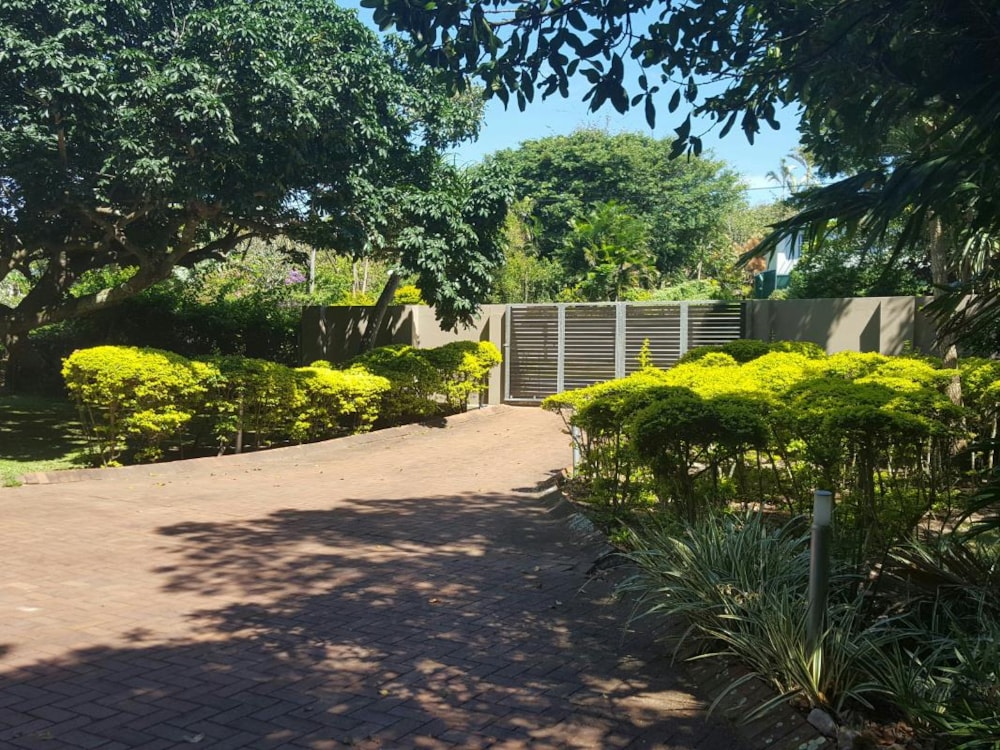 House for sale in Umtentweni - 1UW1362803