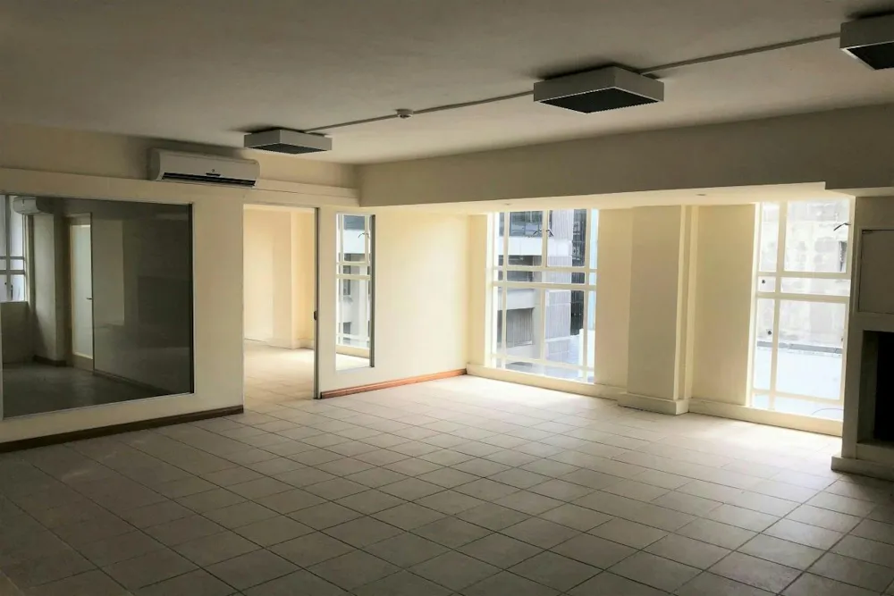 Commercial office to rent in Port Louis, Port Louis, Mauritius - MCB1368496 Commercial office to rent in Port Louis, Port Louis, Mauritius - MCB1368496