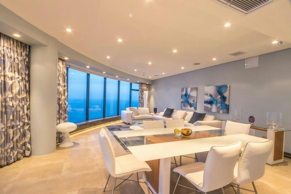 Penthouse apartment for sale in uMhlanga Rocks - 1ND1309052 Penthouse apartment for sale in uMhlanga Rocks - 1ND1309052