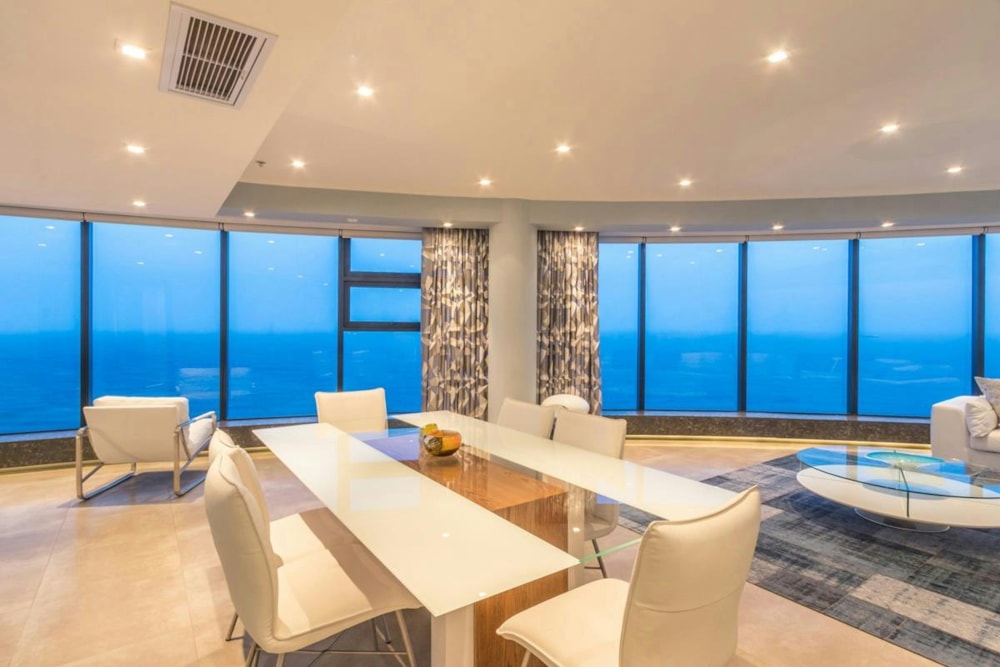 Penthouse apartment for sale in uMhlanga Rocks - 1ND1309052 Penthouse apartment for sale in uMhlanga Rocks - 1ND1309052