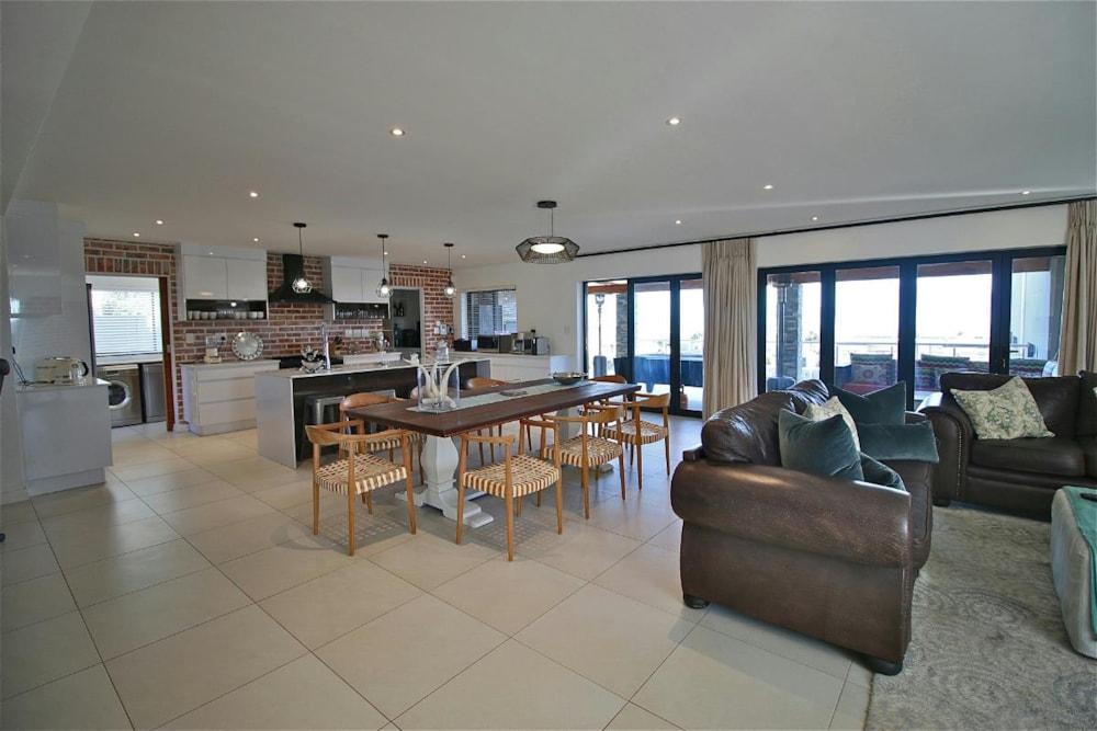 House let in Baronetcy Estate - 1PLA1703586 House let in Baronetcy Estate - 1PLA1703586