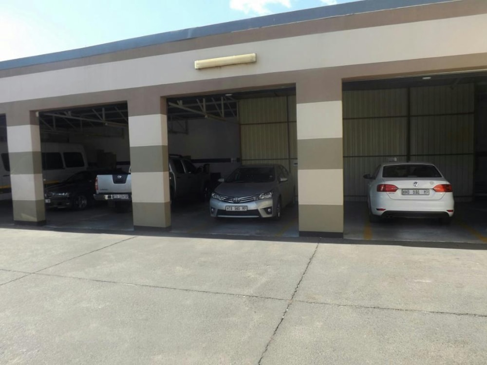 Commercial office for sale in Witbank (eMalahleni) - 1WA1377373