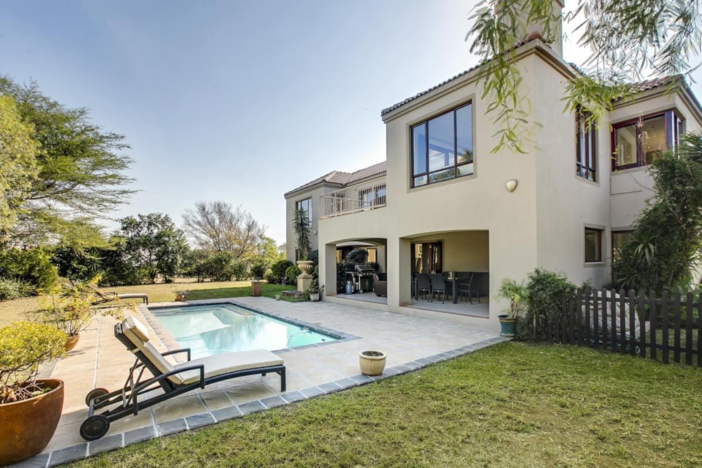 Security estate home for sale in Saddlebrook Estate - FW1569694