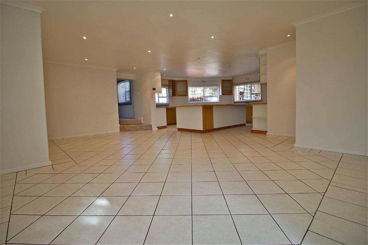 Semi-detached house let in Plattekloof - 1PLA1704947