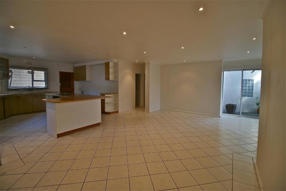 Semi-detached house let in Plattekloof - 1PLA1704947