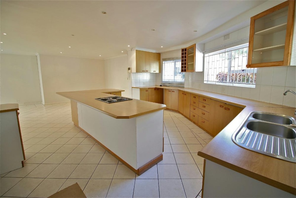 Semi-detached house let in Plattekloof - 1PLA1704947