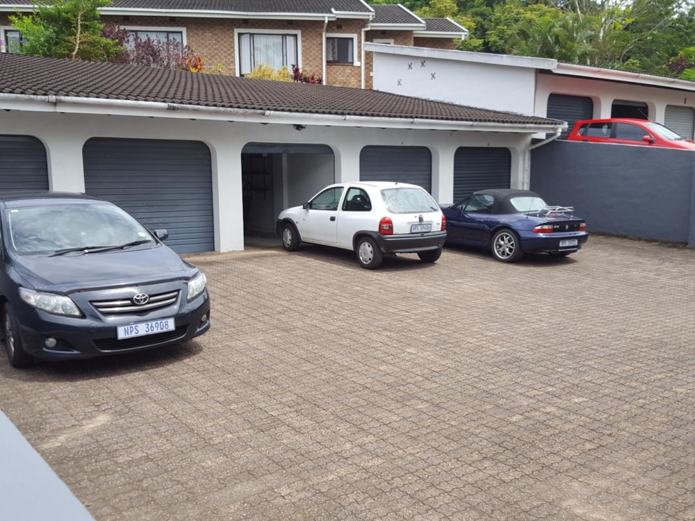 Apartment for sale in Umtentweni - 1PX1623129 Apartment for sale in Umtentweni - 1PX1623129