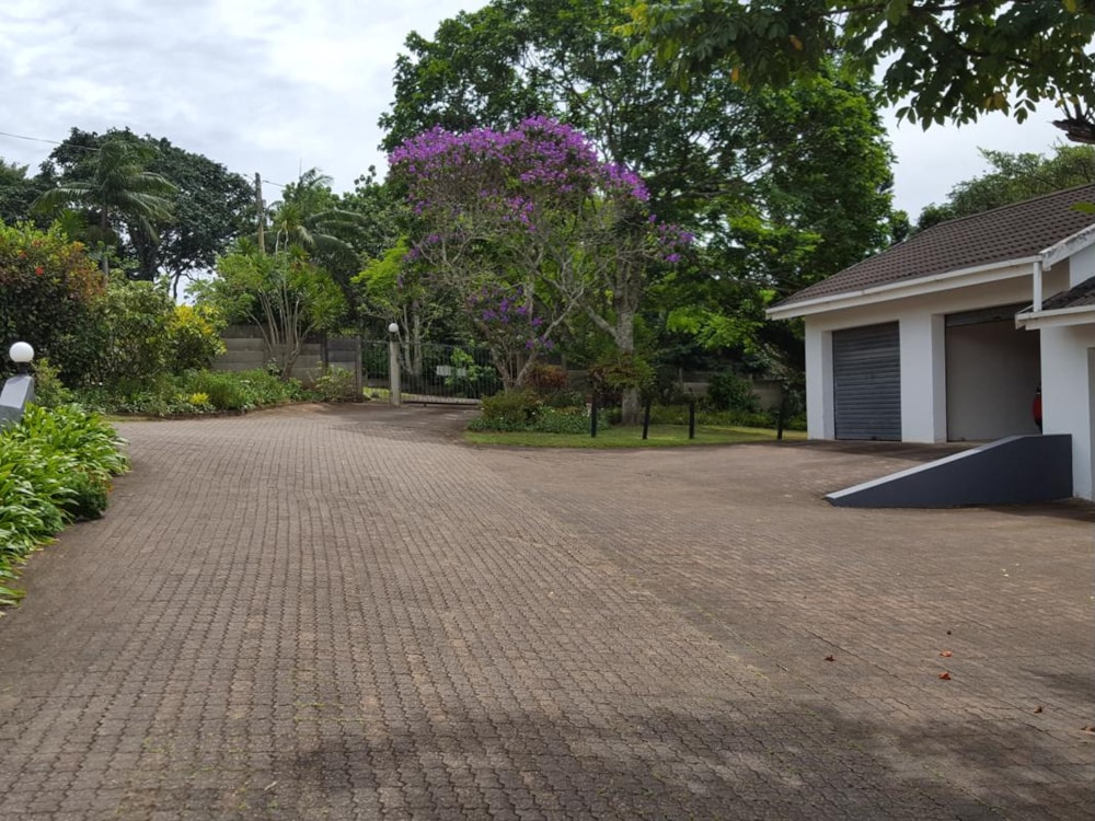 Apartment for sale in Umtentweni - 1PX1623129 Apartment for sale in Umtentweni - 1PX1623129