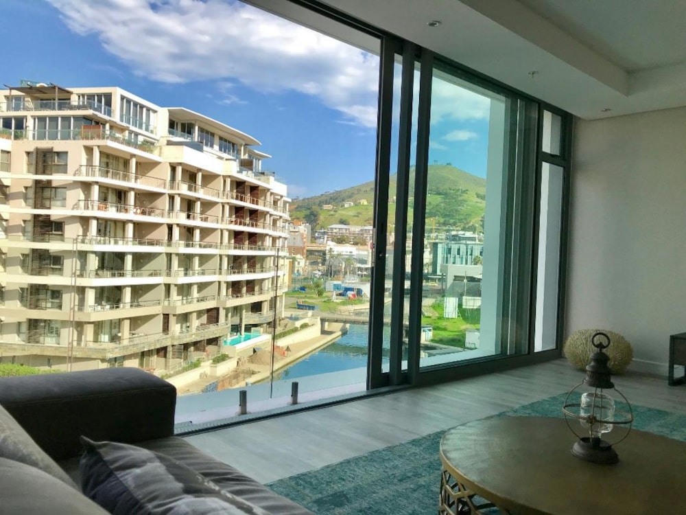 Apartment let in Waterfront, Cape Town - CBL1676915 Apartment let in Waterfront, Cape Town - CBL1676915