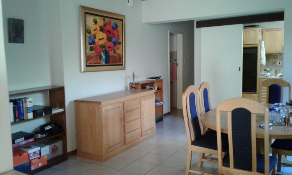 Townhouse to rent in Die Wilgers - PTL1700027 Townhouse to rent in Die Wilgers - PTL1700027