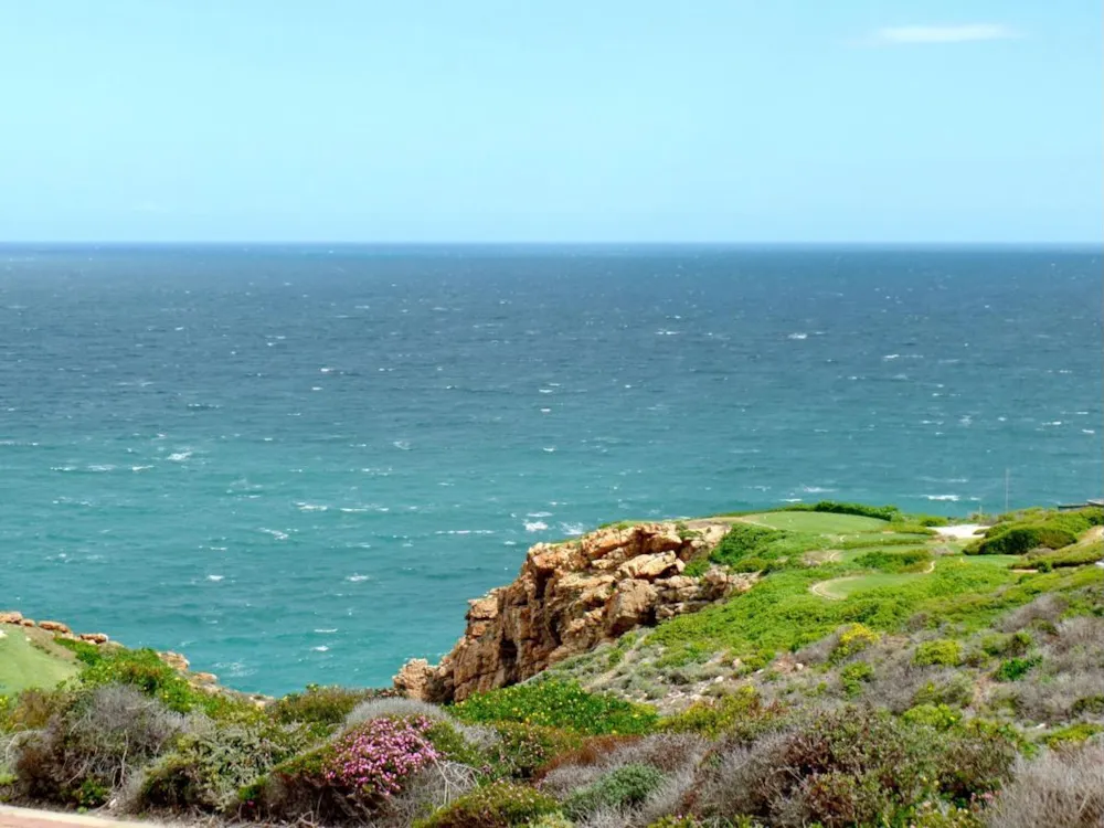 Residential vacant land for sale in Pinnacle Point Golf Estate - 1MB1389285