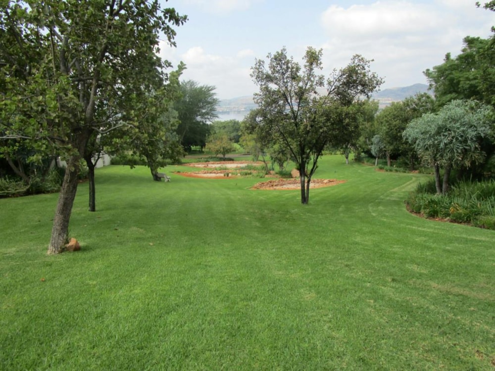 Vacant land for sale in Kosmos Ridge - 1HR1253738