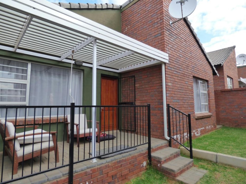 Townhouse to rent in Pentagon Park - 1BX1726069