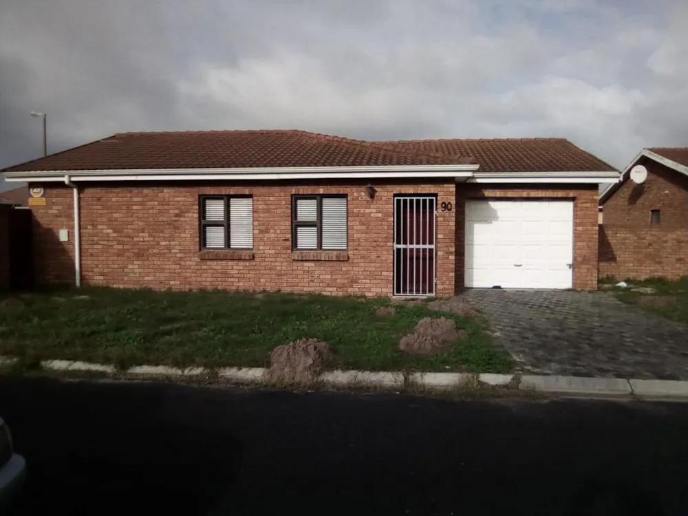 House let in Hagley, Kuils River - 1KV1730147 House let in Hagley, Kuils River - 1KV1730147