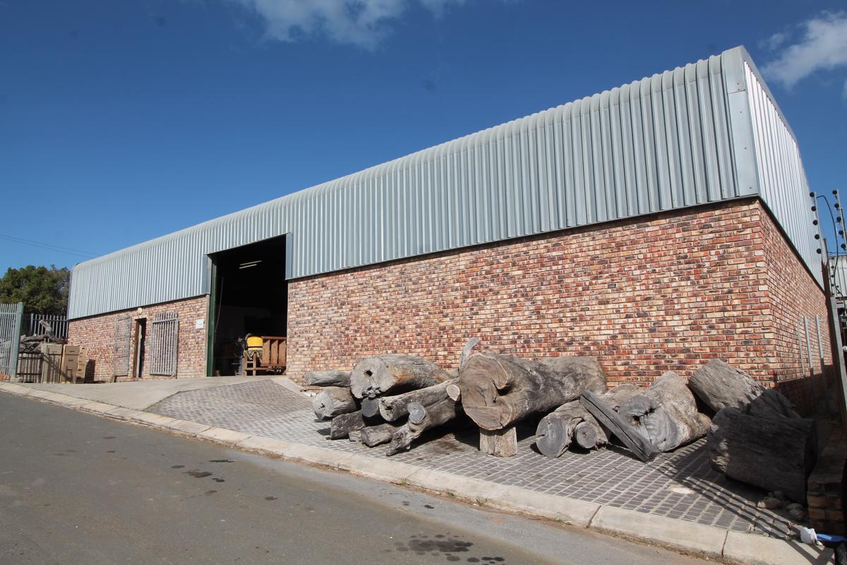 Commercial industrial property for sale in East Bank - 1PF1387298