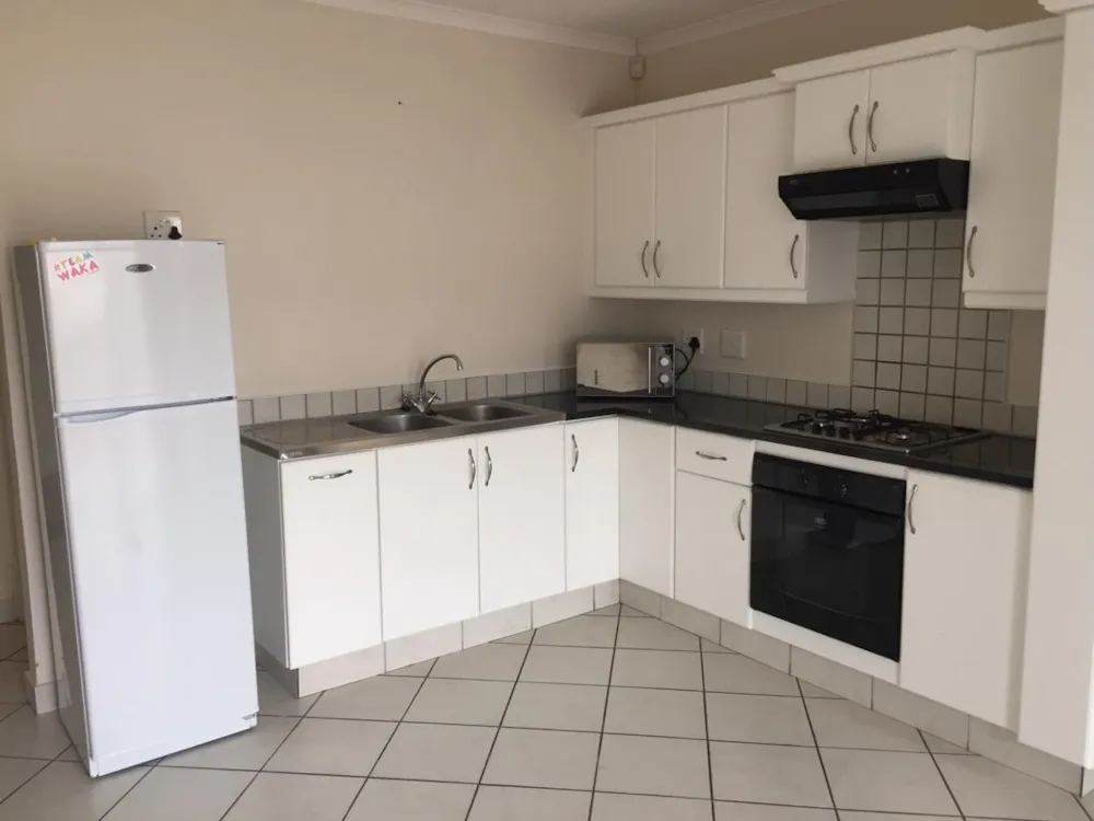 Multi-storey apartment let in Grahamstown Central (Makhanda Central) - 1GC1748769 Multi-storey apartment let in Grahamstown Central (Makhanda Central) - 1GC1748769