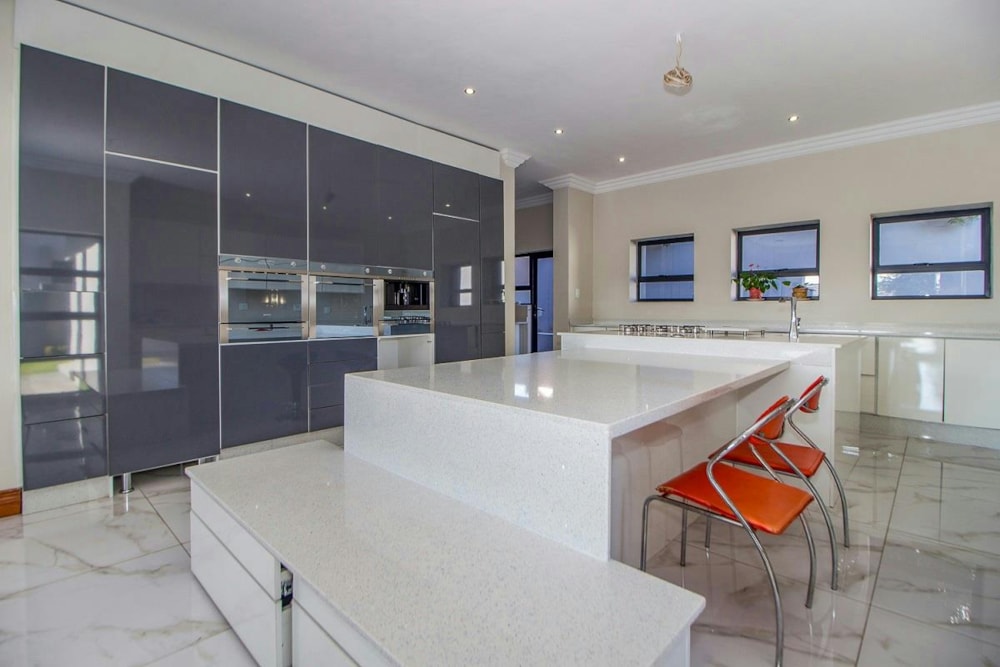 Double-storey house for sale in Copperleaf - 1CU1712031