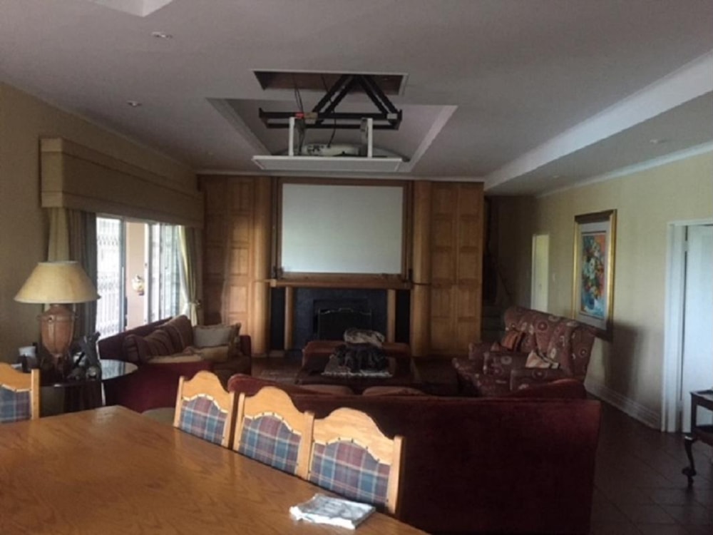 House for sale in Hazyview - 1LY1392045