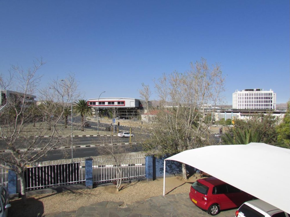 Commercial office for sale in Klein Windhoek, Namibia - 3NM1395146 Commercial office for sale in Klein Windhoek, Namibia - 3NM1395146