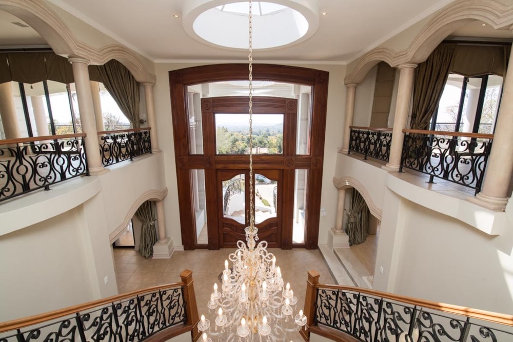 Double-storey house for sale in Waterkloof, Pretoria East - PT1311581 Double-storey house for sale in Waterkloof, Pretoria East - PT1311581