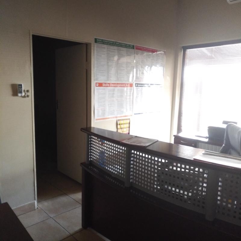 Commercial office to rent in Middelburg Central (Mpumalanga Central)  - 1MD1199678 Commercial office to rent in Middelburg Central (Mpumalanga Central)  - 1MD1199678