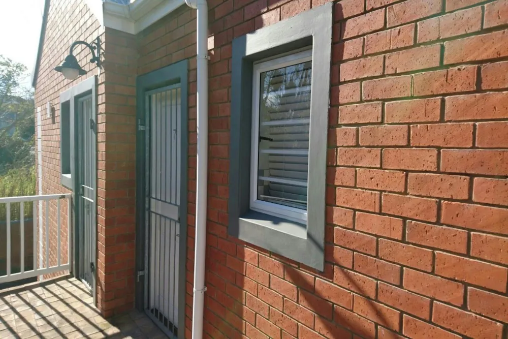 Bachelor apartment let in West Hill, Grahamstown, Makhanda - 1GC1712057 Bachelor apartment let in West Hill, Grahamstown, Makhanda - 1GC1712057