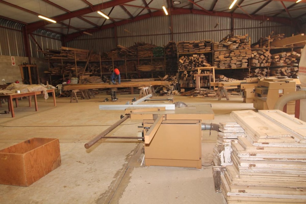 Commercial industrial property for sale in East Bank - 1PF1387298 Commercial industrial property for sale in East Bank - 1PF1387298