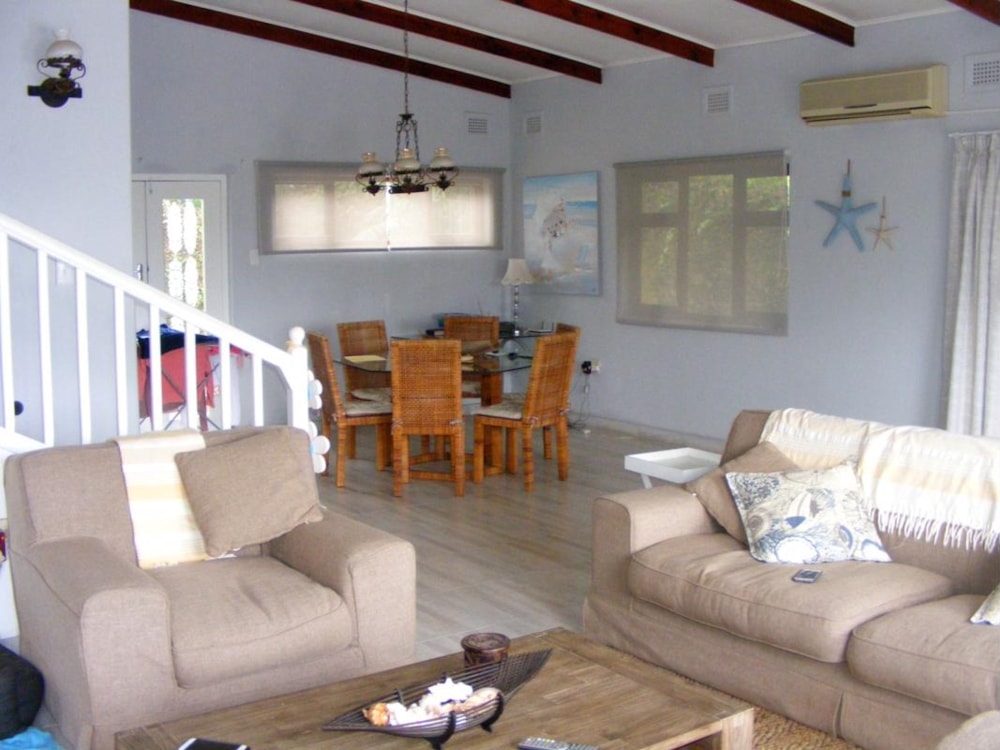 Multi-storey house for sale in Port Edward - 1PD1397466