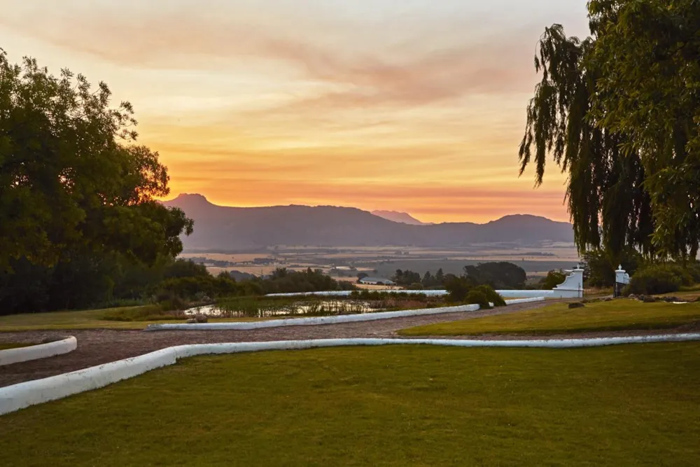 Wine farm for sale in Tulbagh - RV1710675 Wine farm for sale in Tulbagh - RV1710675