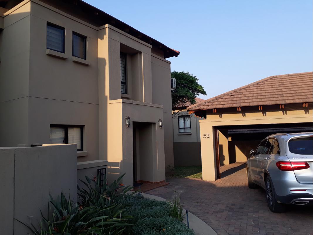 Townhouse to rent in Nelspruit (Mbombela) - 1NS1729571