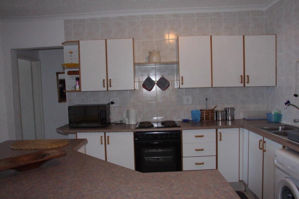 Apartment for sale in Uvongo - 1PX1399905 Apartment for sale in Uvongo - 1PX1399905