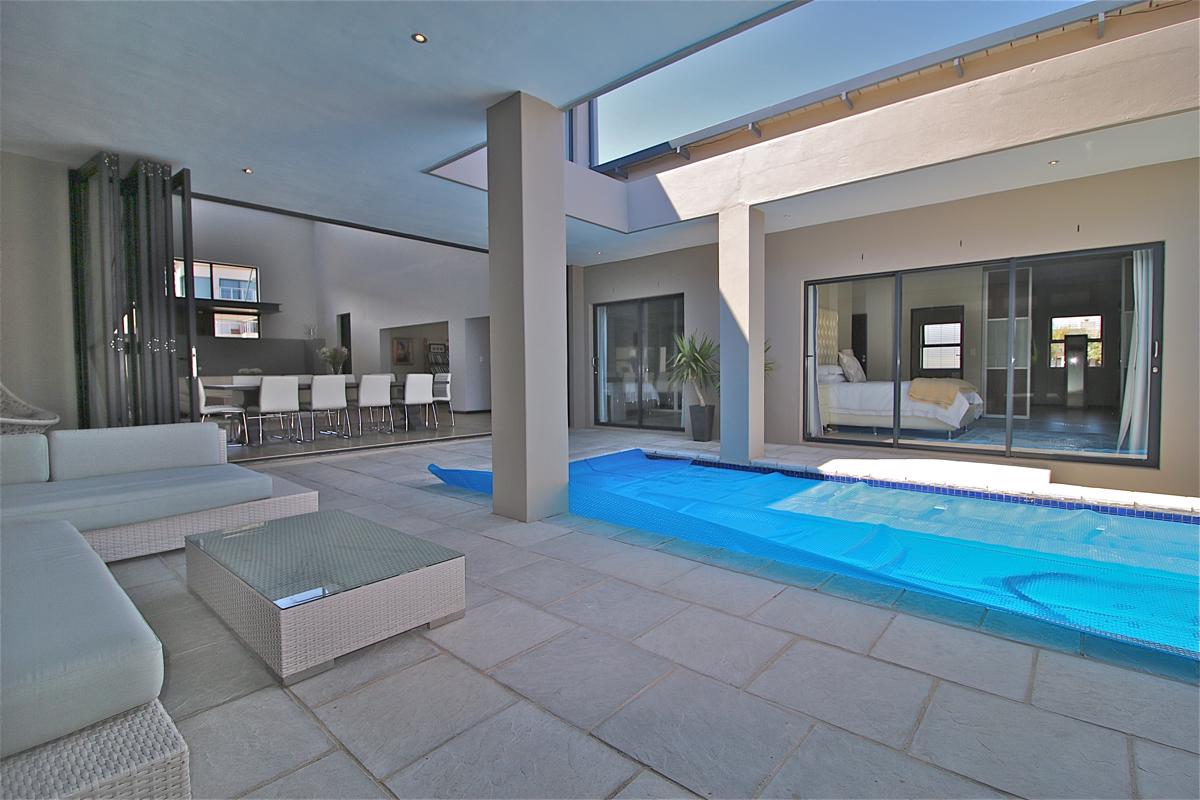 Single-storey house for sale in Baronetcy Estate - 1PLA1627760