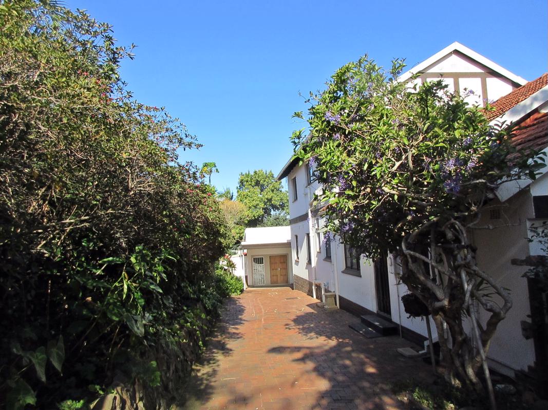 Cottage to rent in Durban North - 1ND1742302