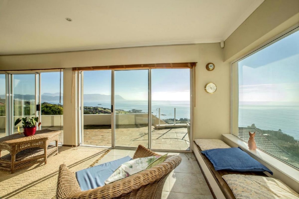 House let in Simons Town - FHL1683415 House let in Simons Town - FHL1683415