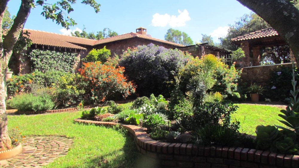 Smallholding for sale in Broederstroom - 1HR1403718