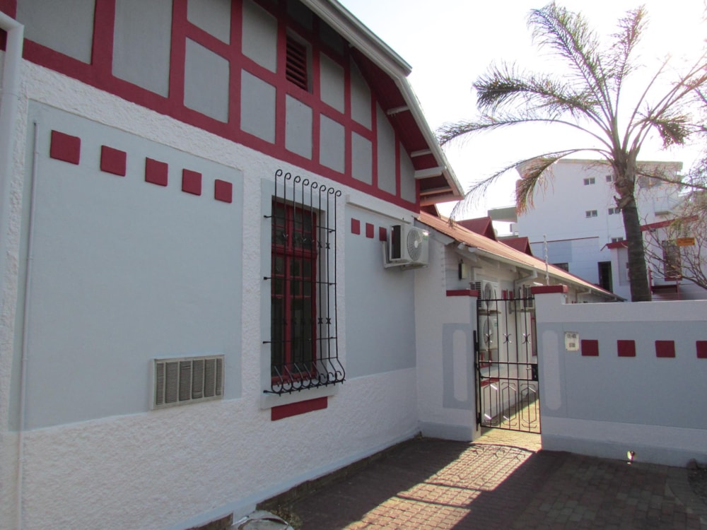 Commercial office for sale in Windhoek, Namibia - 3NM1454925 Commercial office for sale in Windhoek, Namibia - 3NM1454925