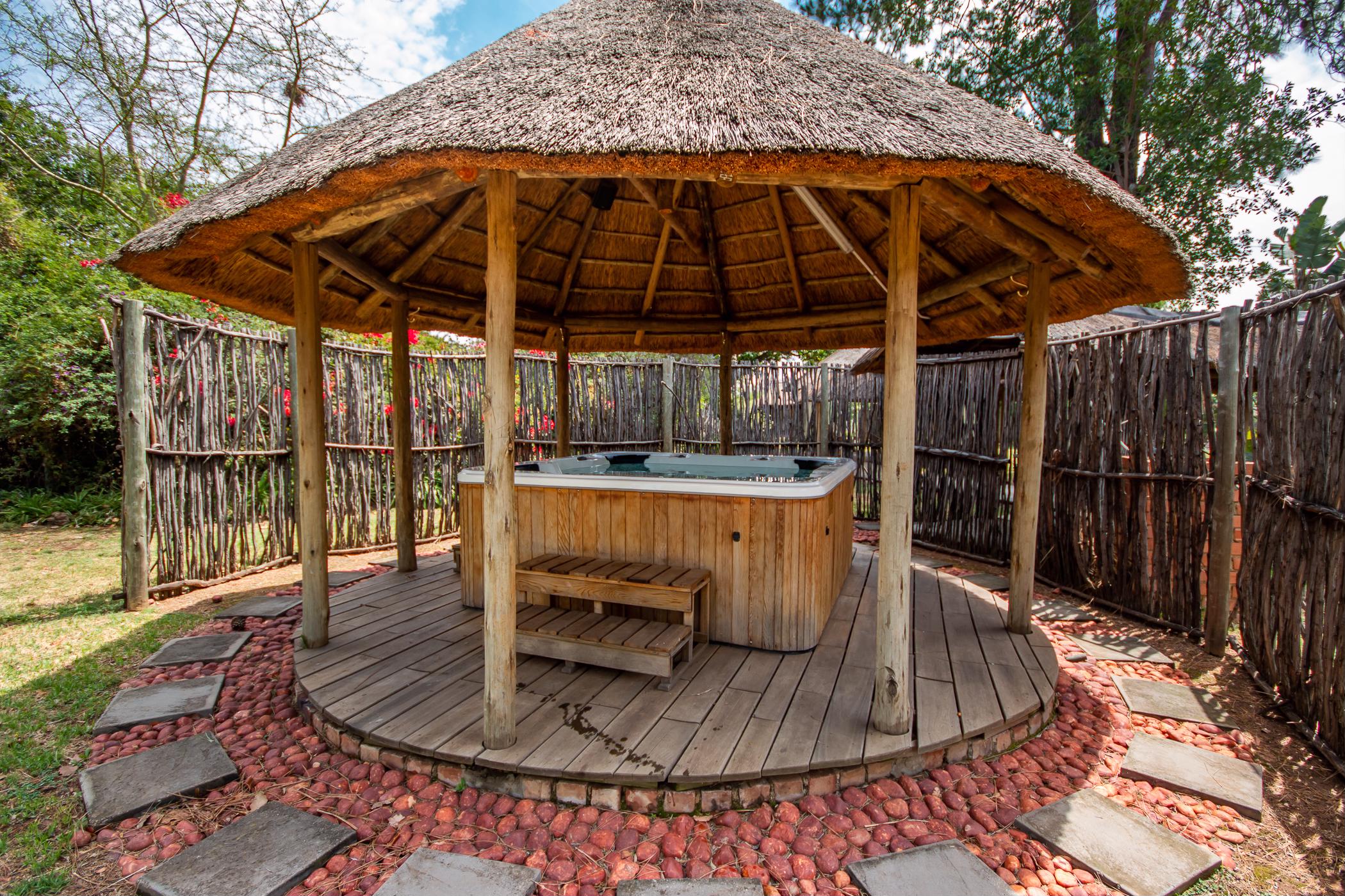 Lifestyle property for sale in Honeydew Manor - RAN1717248