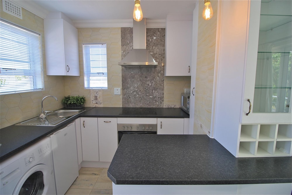Studio apartment to rent in Plattekloof Glen - 1PLA1738534