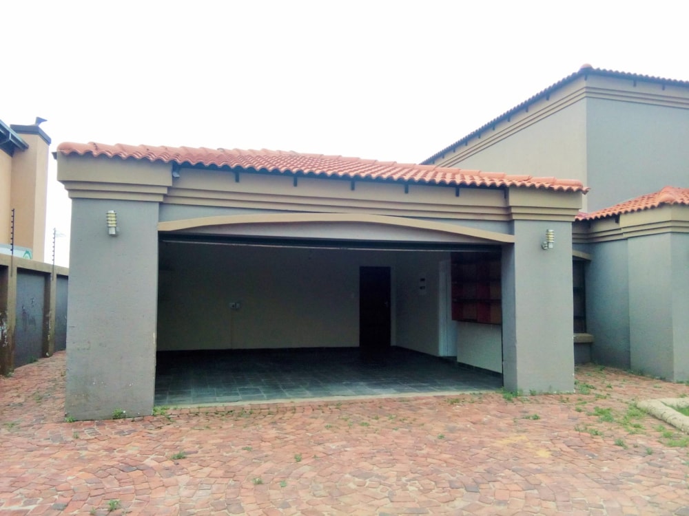 House to rent in Sonneveld - 1EB1410305 House to rent in Sonneveld - 1EB1410305