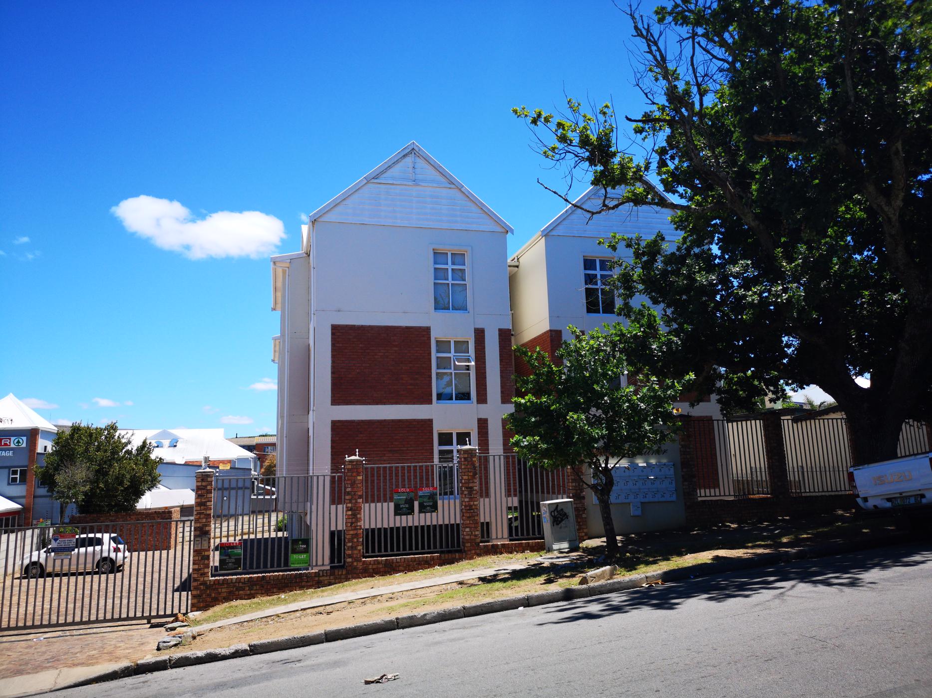 Apartment to rent in West Hill, Grahamstown, Makhanda - 1GC1751978