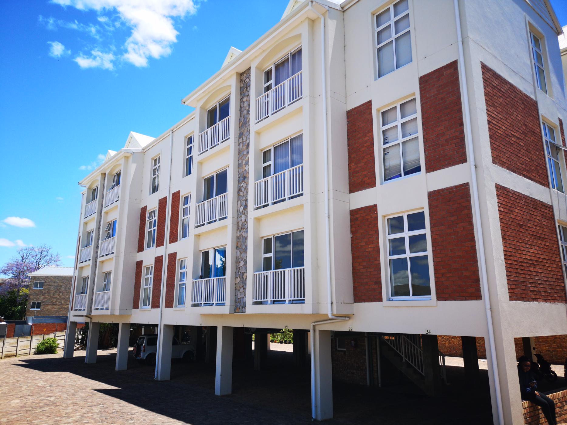 Apartment let in Grahamstown Central (Makhanda Central) - 1GC1710488