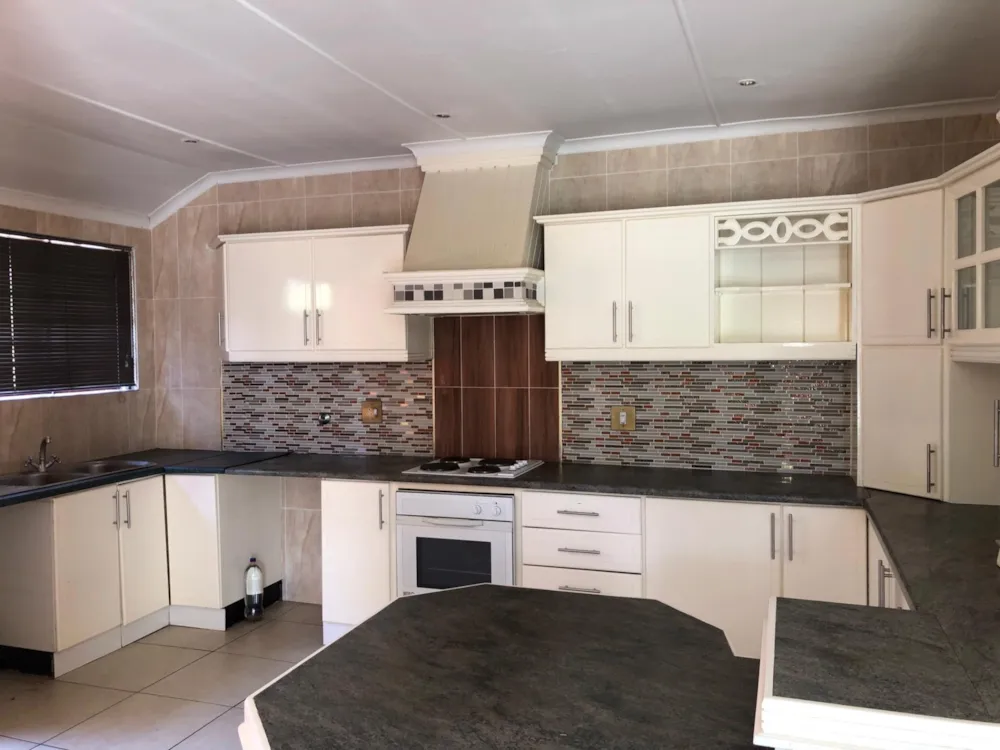 Townhouse for sale in Montrose - 1PM1738454
